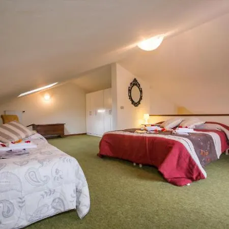 דירה Griante Sleeps 6 Cadenabbia